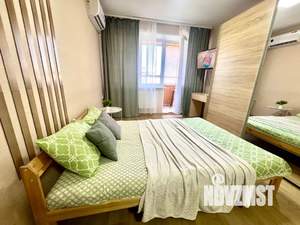 Студия квартира, посуточно, 28м2, 10/17 этаж