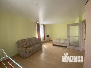 1-к квартира, посуточно, 40м2, 12/17 этаж