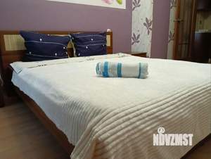 2-к квартира, посуточно, 61м2, 1/1 этаж