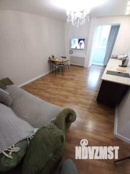 1-к квартира, посуточно, 41м2, 4/10 этаж