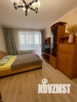 1-к квартира, посуточно, 40м2, 3/10 этаж