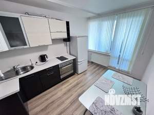 1-к квартира, посуточно, 40м2, 5/15 этаж