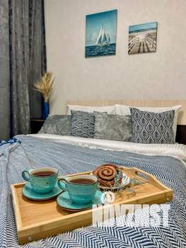 Студия квартира, посуточно, 30м2, 12/18 этаж
