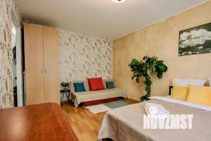 1-к квартира, посуточно, 36м2, 1/9 этаж