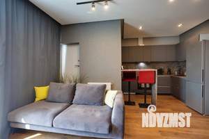 Студия квартира, посуточно, 35м2, 12/25 этаж