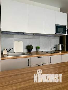 Студия квартира, посуточно, 27м2, 15/16 этаж