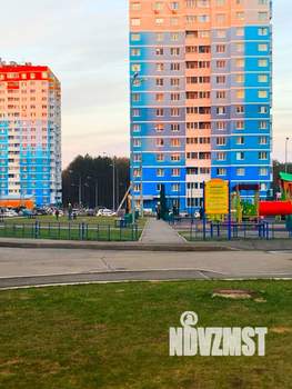 1-к квартира, посуточно, 40м2, 1/18 этаж