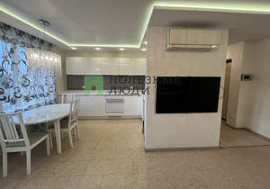 3-к квартира, на длительный срок, 100м2, 8/10 этаж