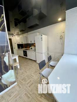 1-к квартира, посуточно, 40м2, 3/17 этаж