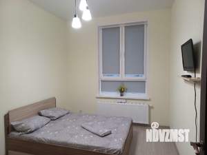 1-к квартира, посуточно, 37м2, 1/18 этаж