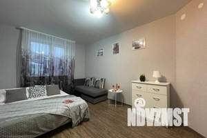 1-к квартира, посуточно, 39м2, 3/9 этаж