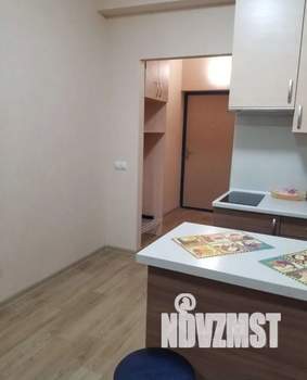 Студия квартира, посуточно, 27м2, 2/17 этаж