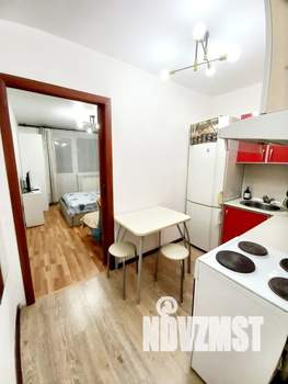 Студия квартира, посуточно, 25м2, 13/18 этаж