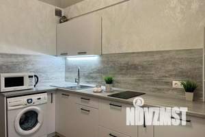 1-к квартира, посуточно, 33м2, 3/17 этаж