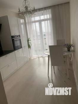 1-к квартира, посуточно, 39м2, 1/1 этаж