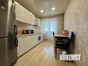 1-к квартира, посуточно, 40м2, 15/16 этаж