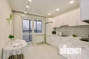 1-к квартира, посуточно, 32м2, 8/17 этаж