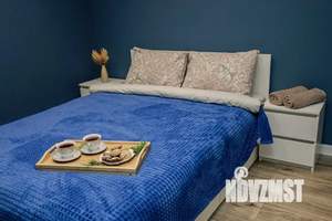 Студия квартира, посуточно, 35м2, 1/17 этаж