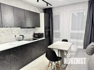 1-к квартира, посуточно, 33м2, 17/23 этаж