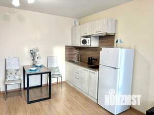 Студия квартира, посуточно, 30м2, 7/9 этаж