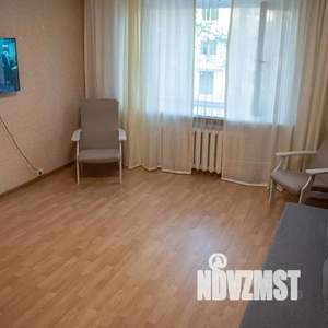 1-к квартира, посуточно, 38м2, 2/5 этаж