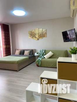 Студия квартира, посуточно, 42м2, 5/14 этаж