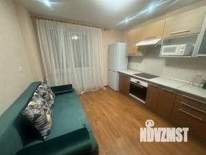 3-к квартира, посуточно, 65м2, 13/16 этаж