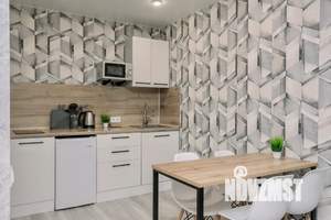 1-к квартира, посуточно, 40м2, 10/17 этаж