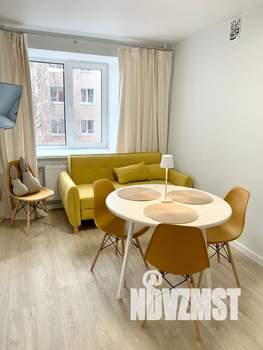 1-к квартира, посуточно, 45м2, 3/10 этаж