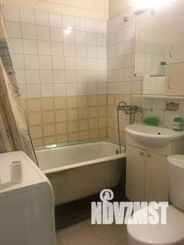 1-к квартира, посуточно, 36м2, 3/9 этаж