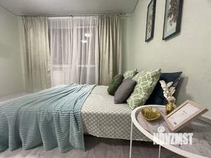 Студия квартира, посуточно, 30м2, 15/25 этаж