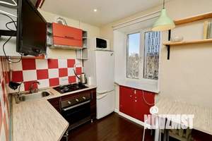 2-к квартира, посуточно, 50м2, 1/1 этаж