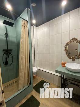 Студия квартира, посуточно, 35м2, 1/17 этаж