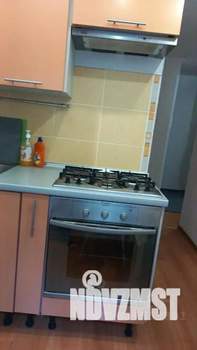 2-к квартира, посуточно, 48м2, 1/1 этаж