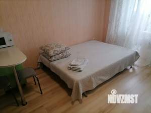 Студия квартира, посуточно, 25м2, 11/17 этаж