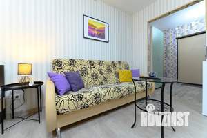 1-к квартира, посуточно, 38м2, 2/18 этаж