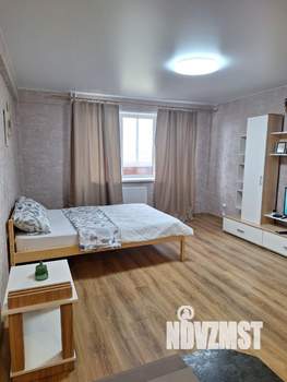 Студия квартира, посуточно, 34м2, 14/16 этаж