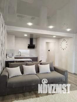 Студия квартира, посуточно, 37м2, 6/18 этаж