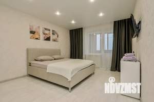 1-к квартира, посуточно, 40м2, 6/9 этаж