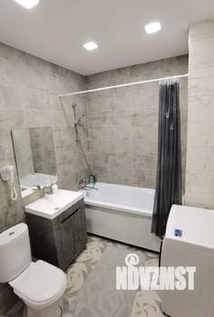 1-к квартира, посуточно, 40м2, 6/18 этаж