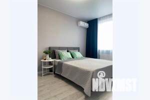 2-к квартира, посуточно, 45м2, 10/25 этаж