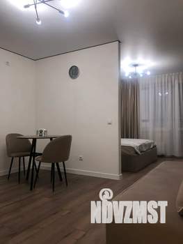1-к квартира, посуточно, 40м2, 18/27 этаж