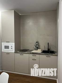 1-к квартира, посуточно, 42м2, 9/17 этаж