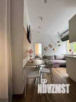 3-к квартира, посуточно, 48м2, 1/15 этаж