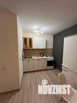 1-к квартира, посуточно, 38м2, 15/17 этаж