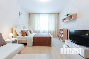 1-к квартира, посуточно, 38м2, 5/17 этаж