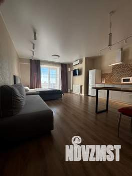 Студия квартира, посуточно, 41м2, 15/25 этаж