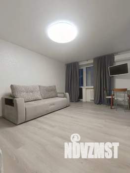 Студия квартира, посуточно, 30м2, 4/5 этаж