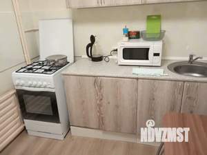 1-к квартира, посуточно, 53м2, 1/1 этаж