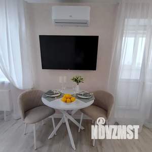 1-к квартира, посуточно, 34м2, 9/17 этаж